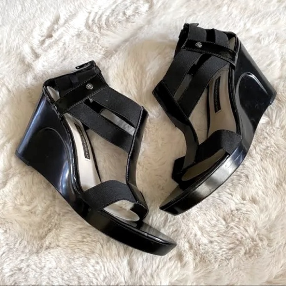 Dana Buchman Black platform wedge sandals. 
**Like New!!!**
Size: wms 7 Medium